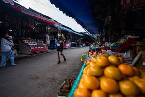 BIB: 
                            <button type="button" onclick="openModal(22795414)" class="btn btn-primary btn-sm float-right btn-popup" data-toggle="modal" data-target=".modal-high-quality">
                        <i class="fas fa-shopping-cart"></i> Add to Cart
                    </button>
                                            <button type="button" onclick="isThisMe(22795414, true)" class="btn btn-success btn-sm float-right btn-popup btn-isme hidden" data-toggle="tooltip" data-placement="bottom" title="นี่คือรูปของคุณใช่ไหม คลิกที่นี่เพื่อเอาเข้าอัลบั้ม">
                        <i class="fas fa-plus"></i> Add to album
                    </button>
                    <button type="button" onclick="isThisMe(22795414, false)" class="btn btn-warning btn-sm float-right btn-popup btn-isnotme hidden">
                        <i class="fas fa-ban"></i> Remove from album
                    </button>